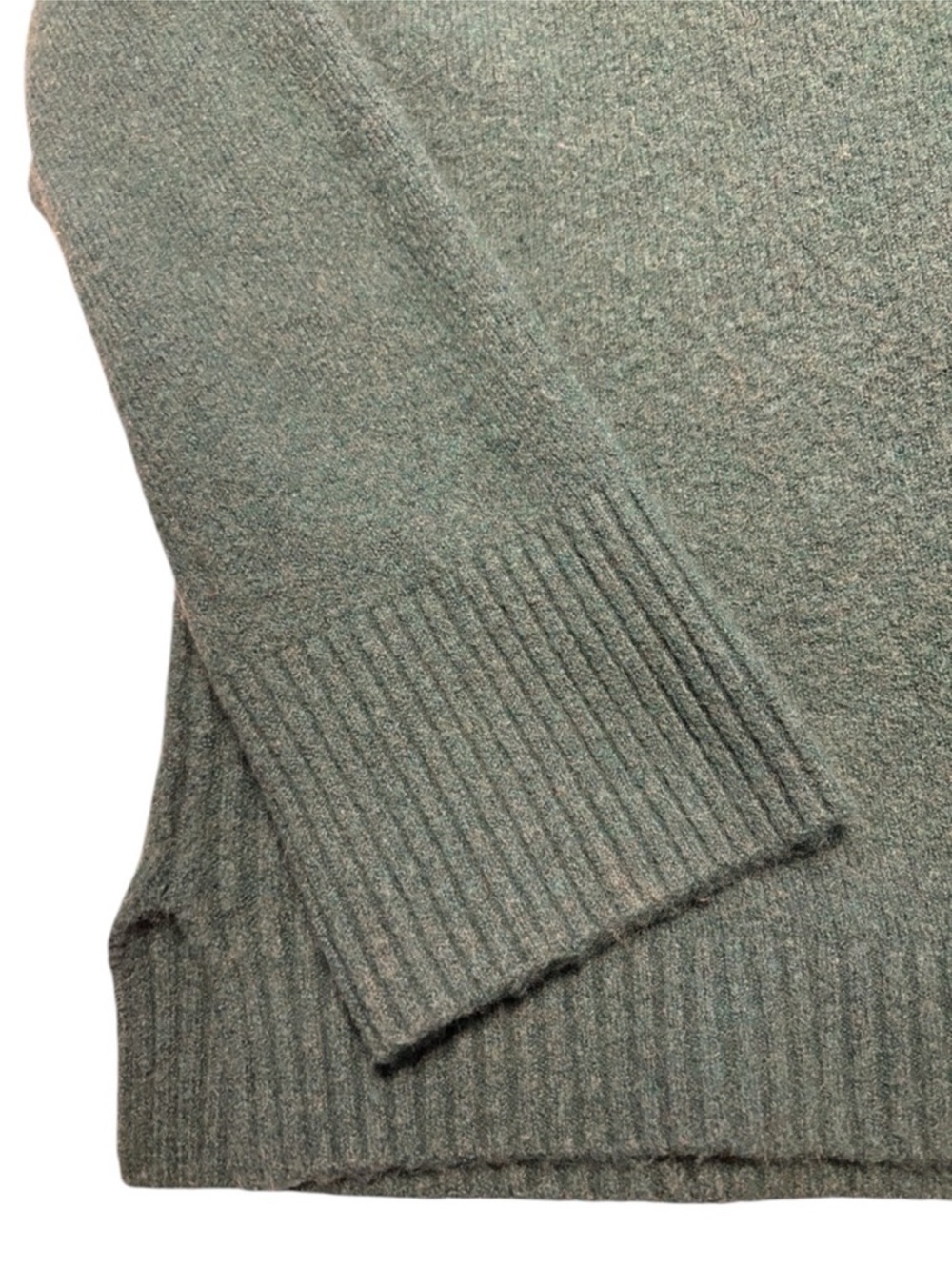 J. Crew Turtleneck Sweater in Supersoft Yarn Size Medium Green Oversized Fall - Picture 5 of 8